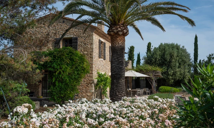Villa Era