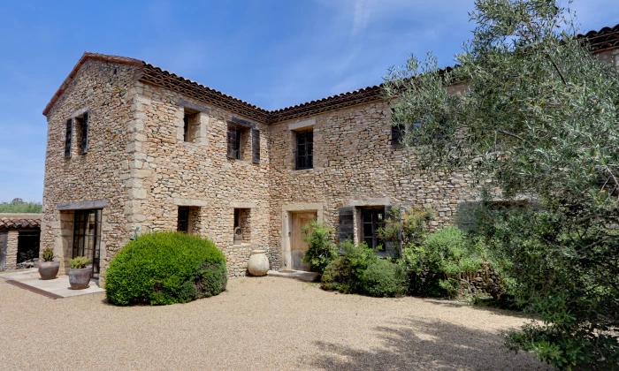 Villa Era
