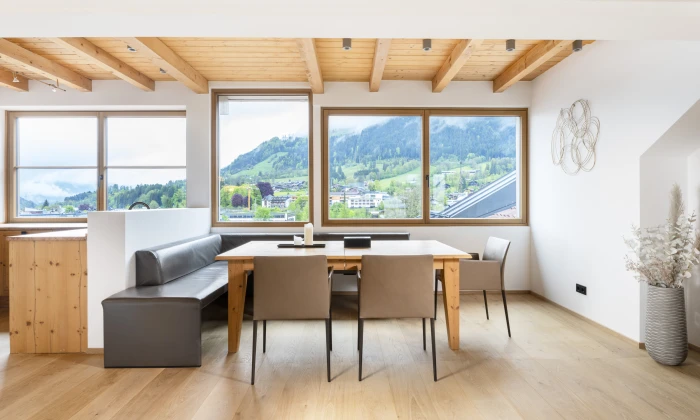 Penthouse Contempo