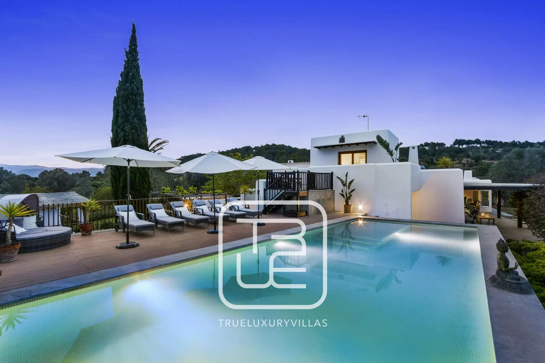 Villa Bloomary