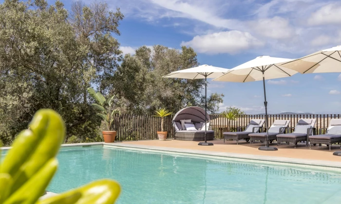 Villa Bloomary