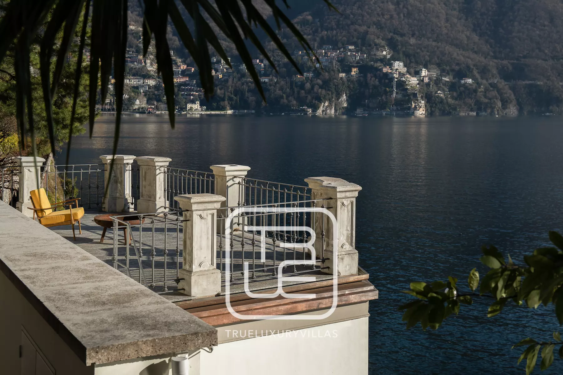 Lake Suite