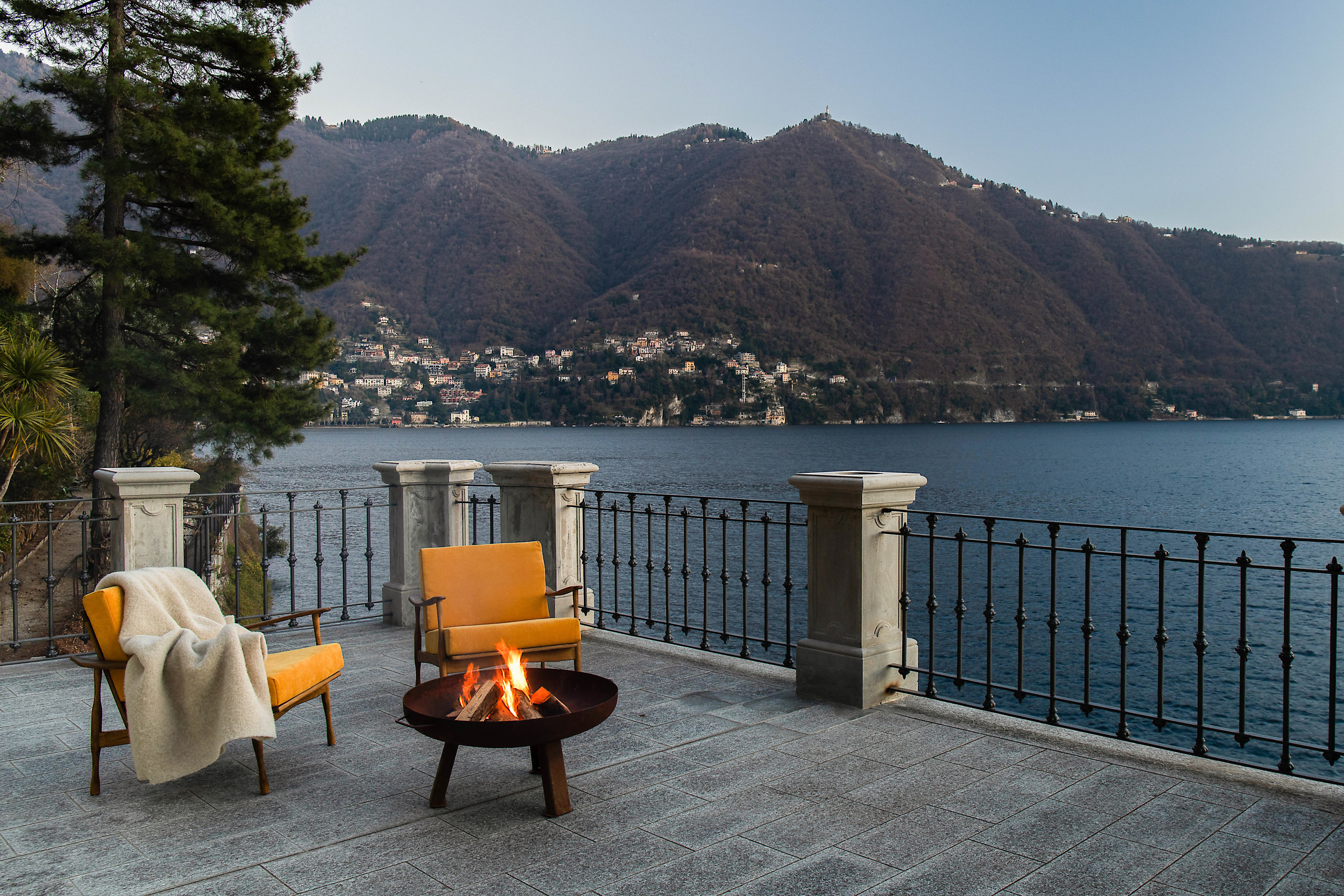 Lake Suite