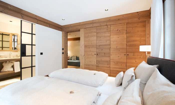 Chalet Shella One