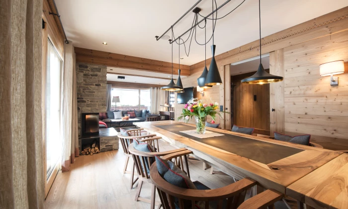 Chalet Shella Two