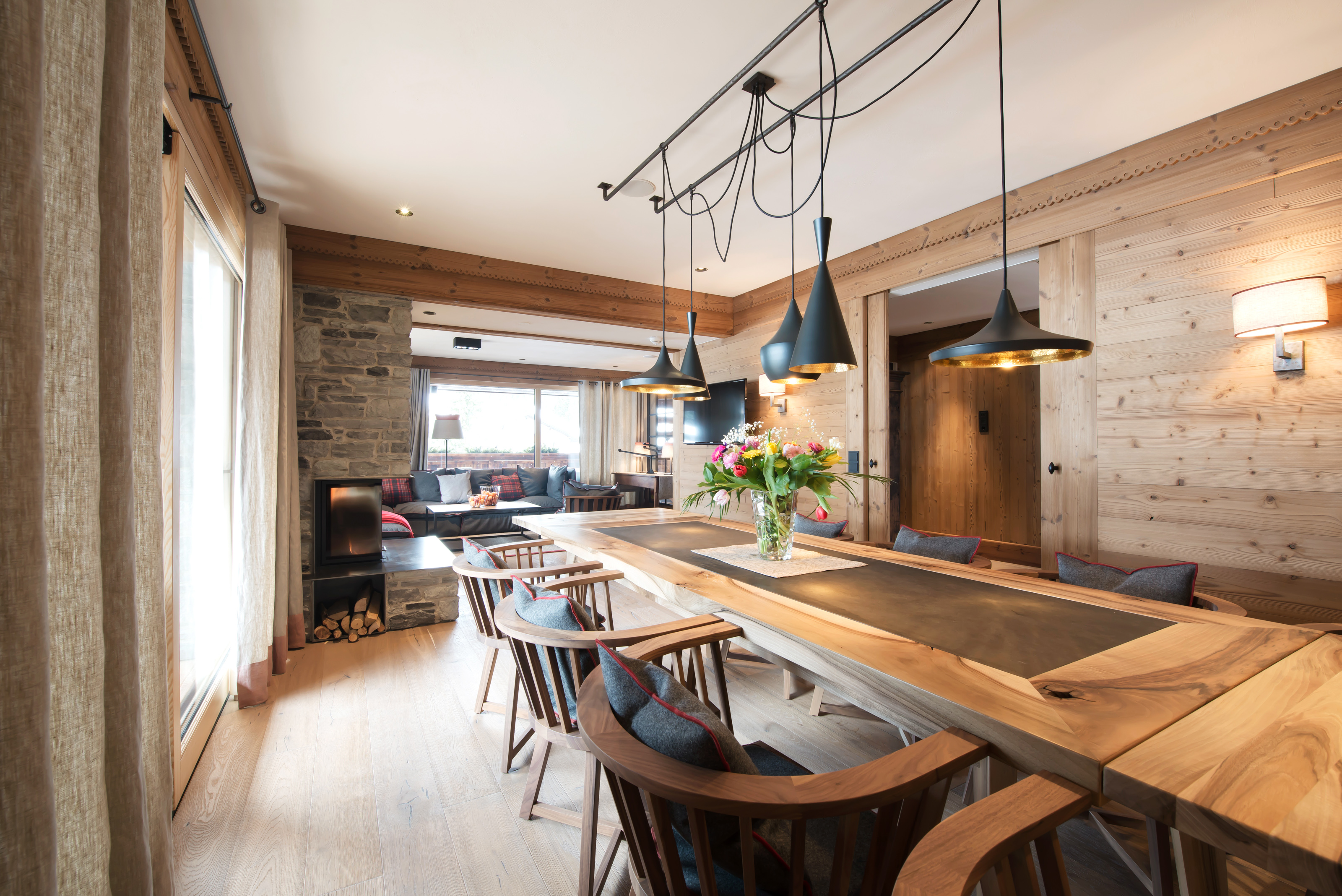 Chalet Shella Two