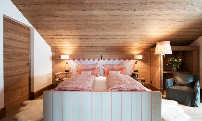 Chalet Shella Two