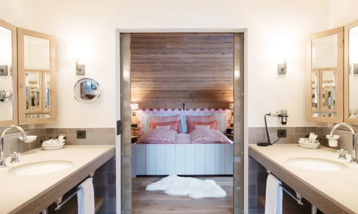Chalet Shella Two