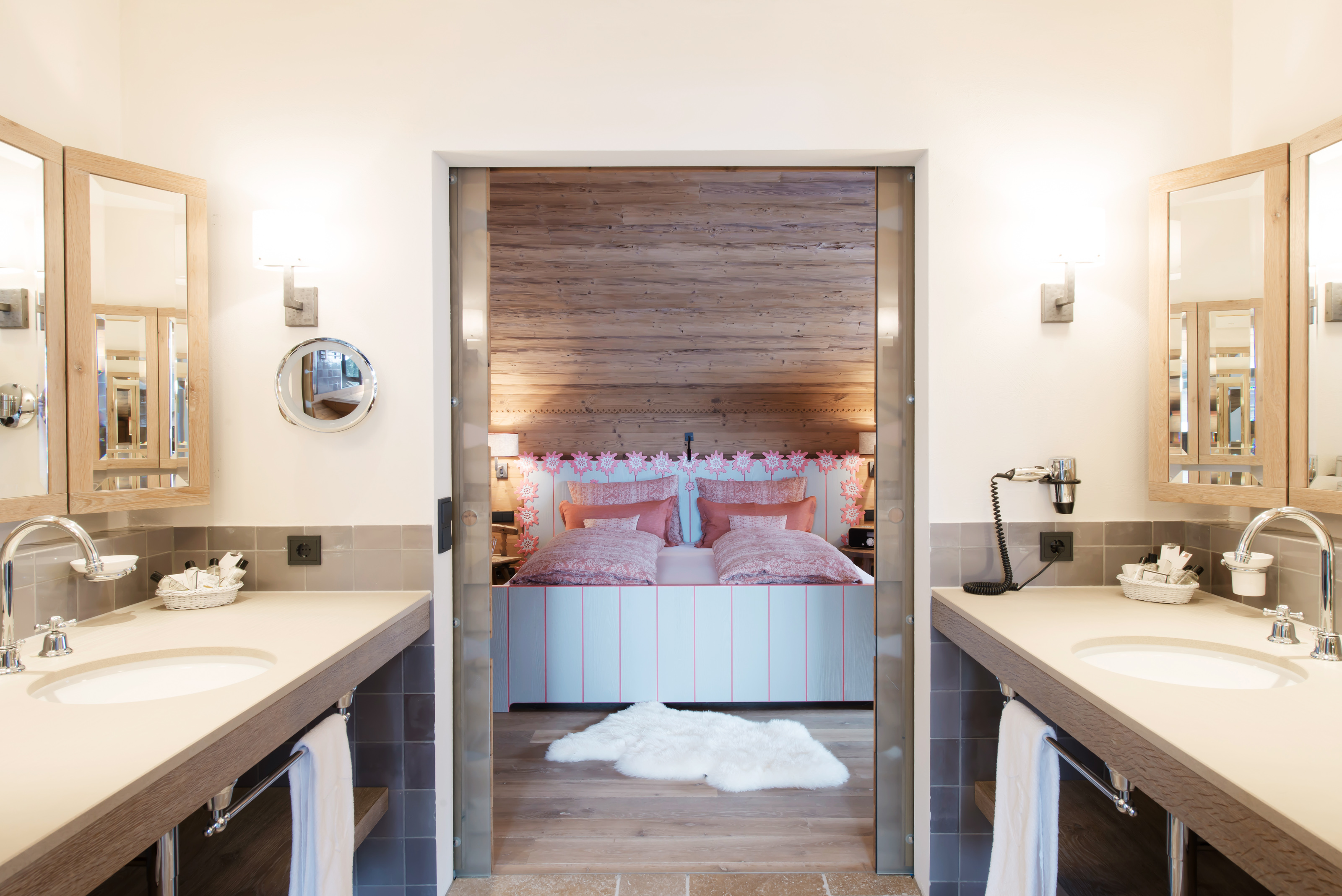 Chalet Shella Two