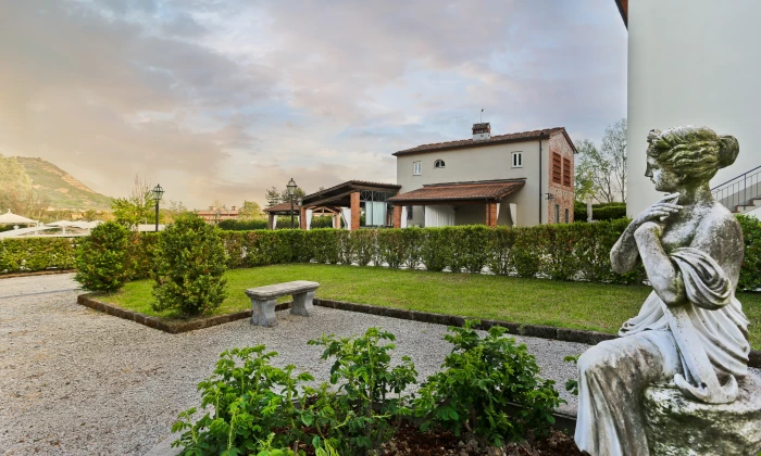 Villa Leona