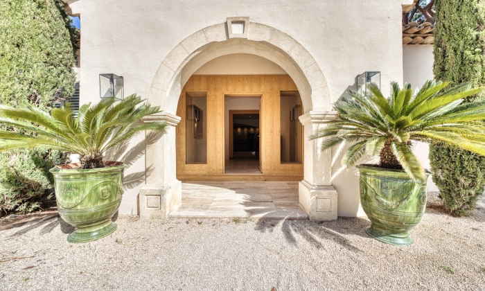 Villa Salins