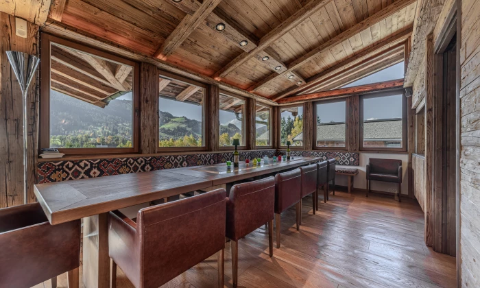 Chalet Zephyr