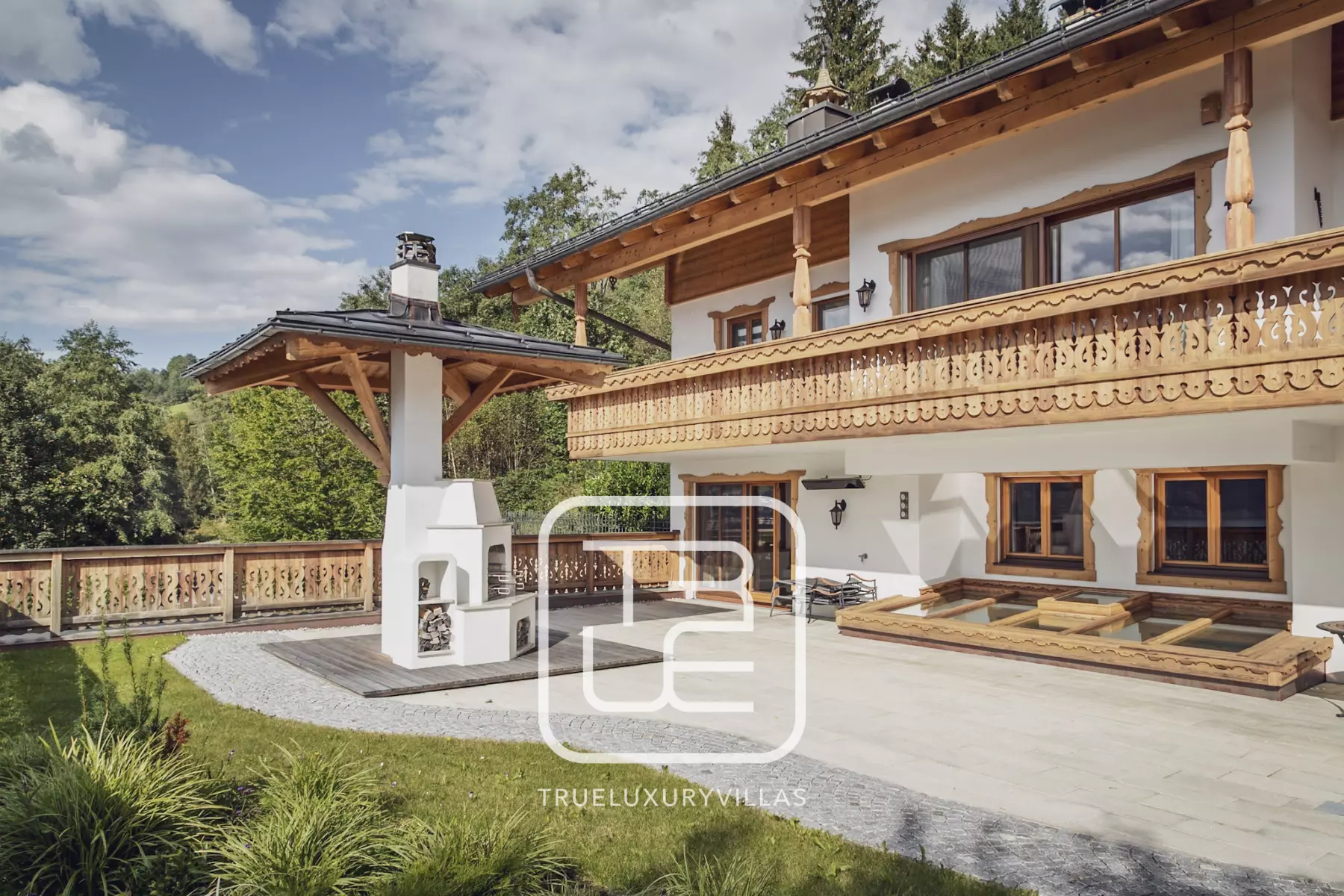 Chalet Heritage