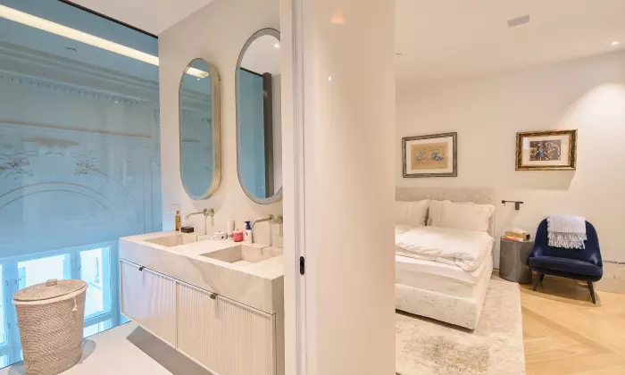 Apartment Pangea