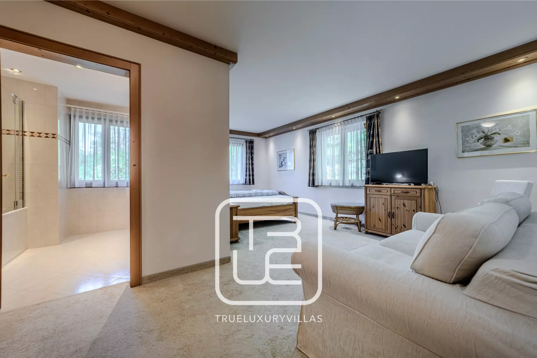 Chalet Heritage