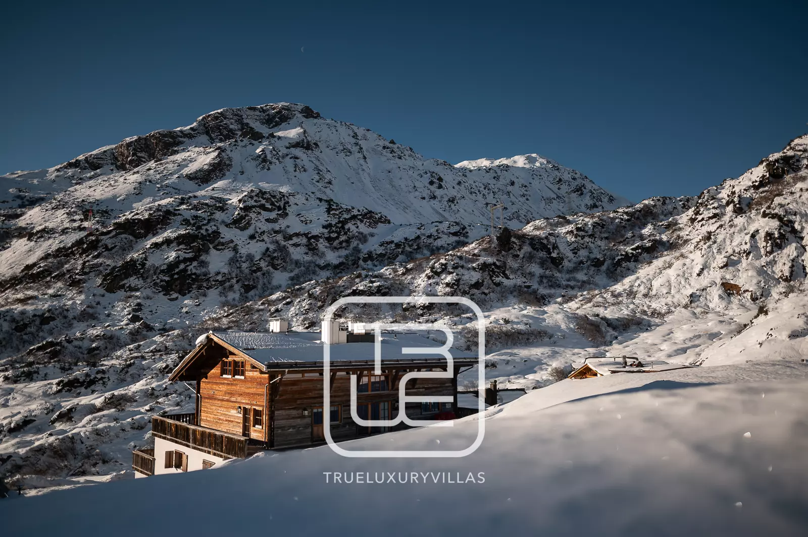 Mountain Apartment 1
