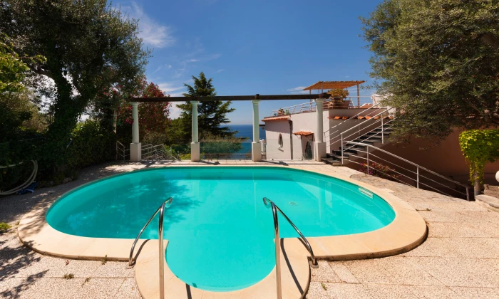 Villa Pila