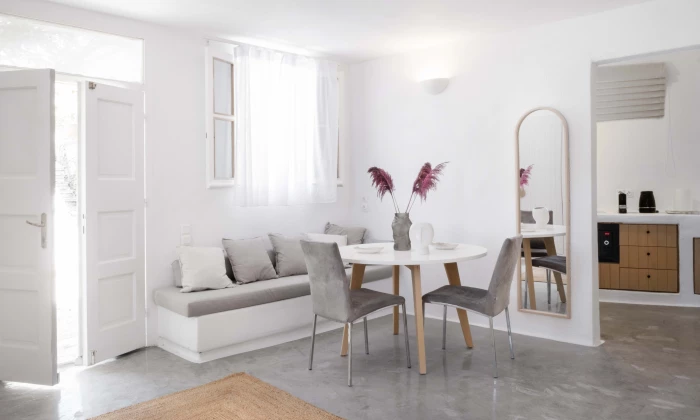 Platis Estate